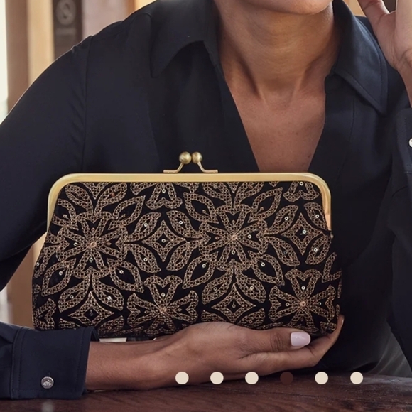 Patricia Nash Black and Gold Floral Clutch - Picture 4 of 12
